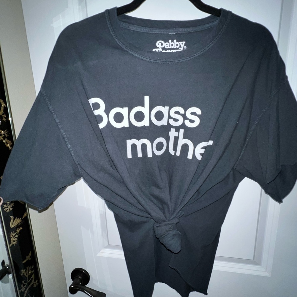 Penny Forevee BADASS MOTHER Side-slit tee